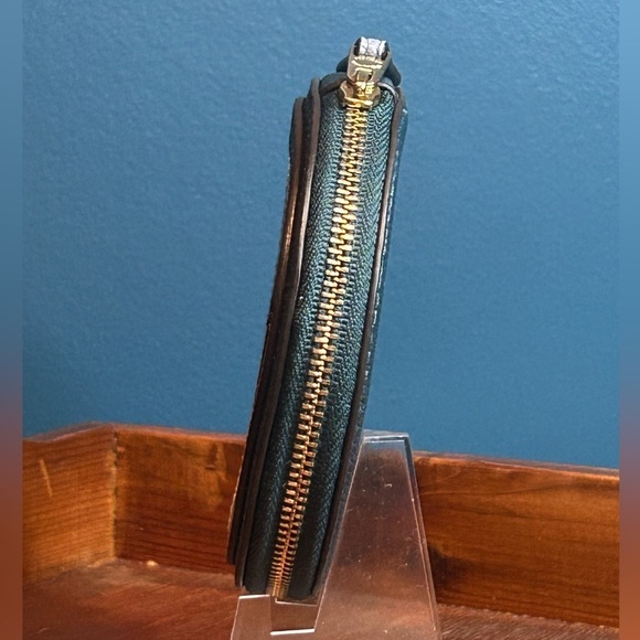 Coach Beach Postcard Circle Coin Purse C4220 - Picture 8 of 14